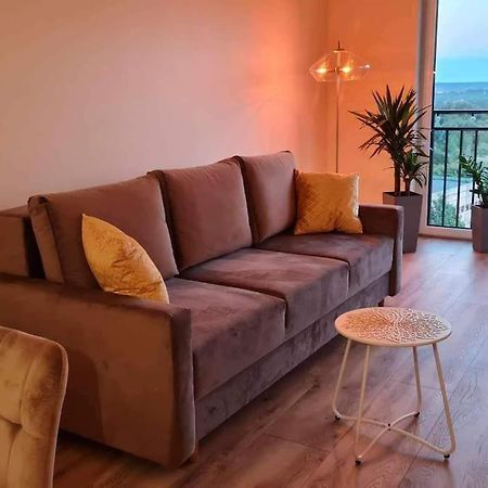 Apartamento Mily, Nowy, Luksusowy Apartament Przemyśl Exterior foto