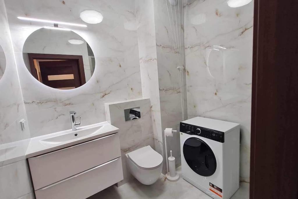 Apartamento Mily, Nowy, Luksusowy Apartament Przemyśl Exterior foto